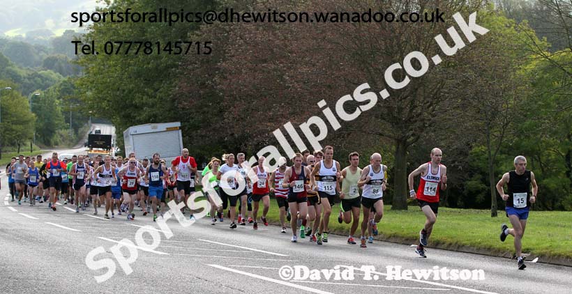 Start of the Prudhoe Miners Run. Photo: David T. Hewitson/Sports for All Pics